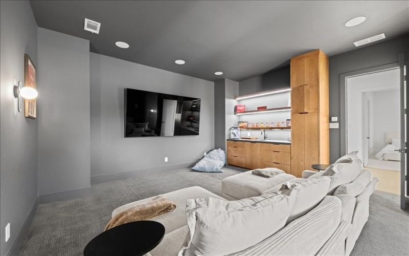 5839 Richmond Avenue, Dallas, TX 75206, 4 Habitaciones Habitaciones , ,5 BañosBaños,Residential,En Venta,5839 Richmond Avenue,0,21087992