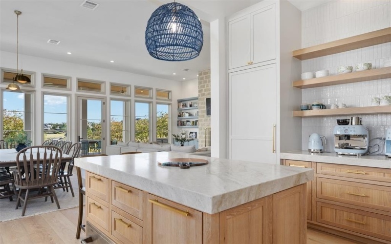 13290 Waterside Drive, Malakoff, TX 75148, 5 Bedrooms Bedrooms, ,6 BathroomsBathrooms,Residential,For Sale,13290 Waterside Drive,0,21089382