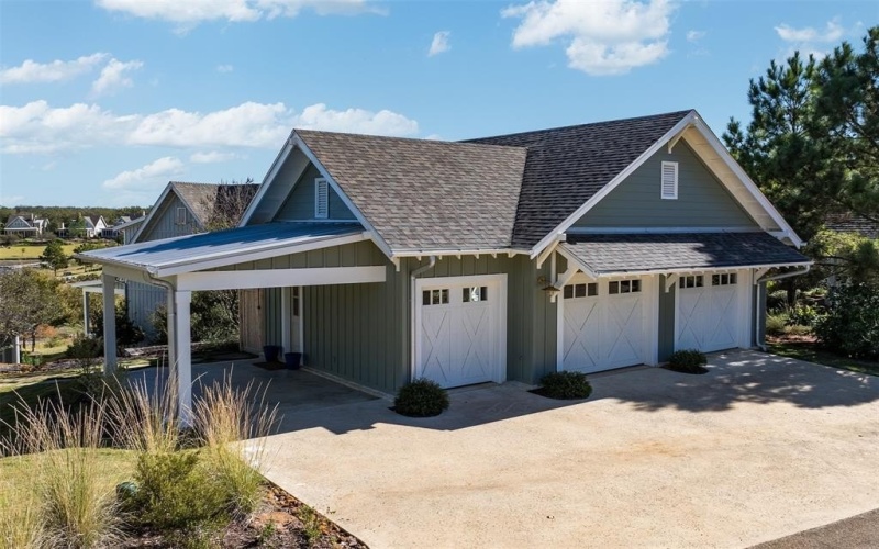 13290 Waterside Drive, Malakoff, TX 75148, 5 Bedrooms Bedrooms, ,6 BathroomsBathrooms,Residential,For Sale,13290 Waterside Drive,0,21089382