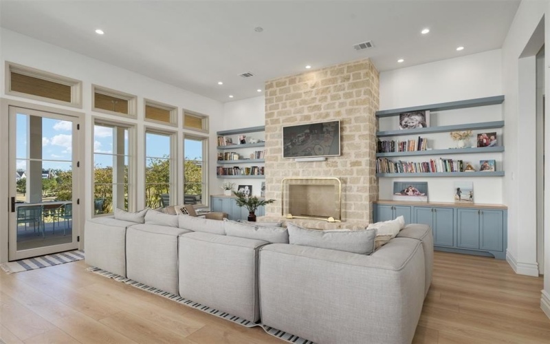 13290 Waterside Drive, Malakoff, TX 75148, 5 Bedrooms Bedrooms, ,6 BathroomsBathrooms,Residential,For Sale,13290 Waterside Drive,0,21089382