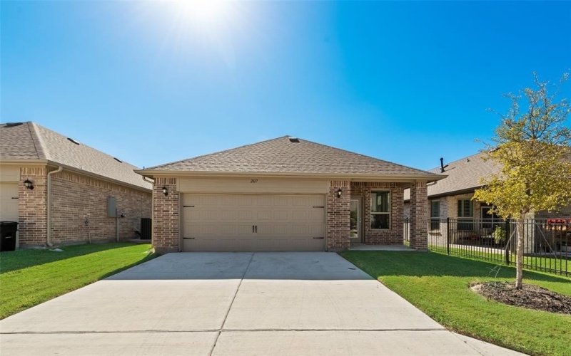 2817 Livestock Drive, Midlothian, TX 76065, 3 Bedrooms Bedrooms, ,2 BathroomsBathrooms,Residential,For Sale,2817 Livestock Drive,0,21090142