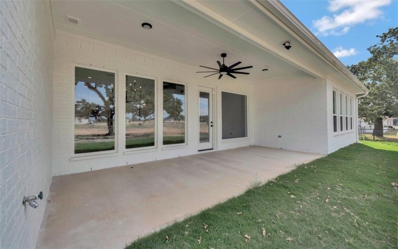 1037 Arbor Vista, Azle, TX 76020, 3 Bedrooms Bedrooms, ,2 BathroomsBathrooms,Residential,For Sale,1037 Arbor Vista,0,21090298