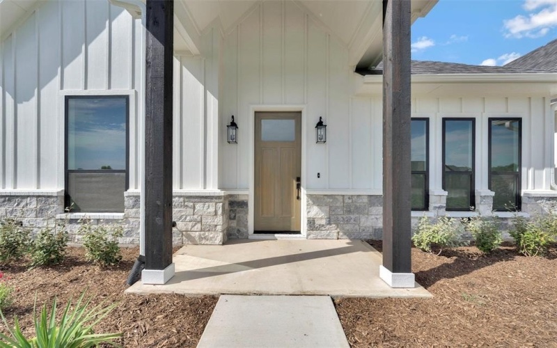 1037 Arbor Vista, Azle, TX 76020, 3 Bedrooms Bedrooms, ,2 BathroomsBathrooms,Residential,For Sale,1037 Arbor Vista,0,21090298