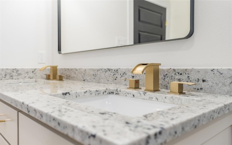 702 S Ivy Street, Hillsboro, TX 76645, 3 Bedrooms Bedrooms, ,2 BathroomsBathrooms,Residential,For Sale,702 S Ivy Street,0,21091782