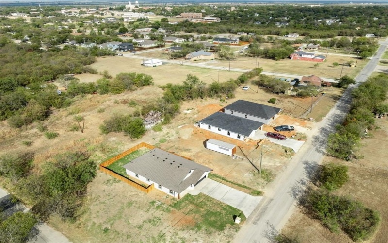 702 S Ivy Street, Hillsboro, TX 76645, 3 Bedrooms Bedrooms, ,2 BathroomsBathrooms,Residential,For Sale,702 S Ivy Street,0,21091782