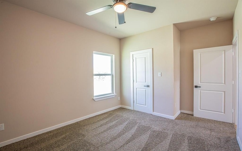 120 Brookview Drive, Bridgeport, TX 76426, 4 Bedrooms Bedrooms, ,2 BathroomsBathrooms,Residential,For Sale,120 Brookview Drive,0,21092242