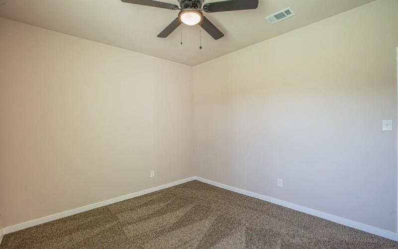 120 Brookview Drive, Bridgeport, TX 76426, 4 Bedrooms Bedrooms, ,2 BathroomsBathrooms,Residential,For Sale,120 Brookview Drive,0,21092242