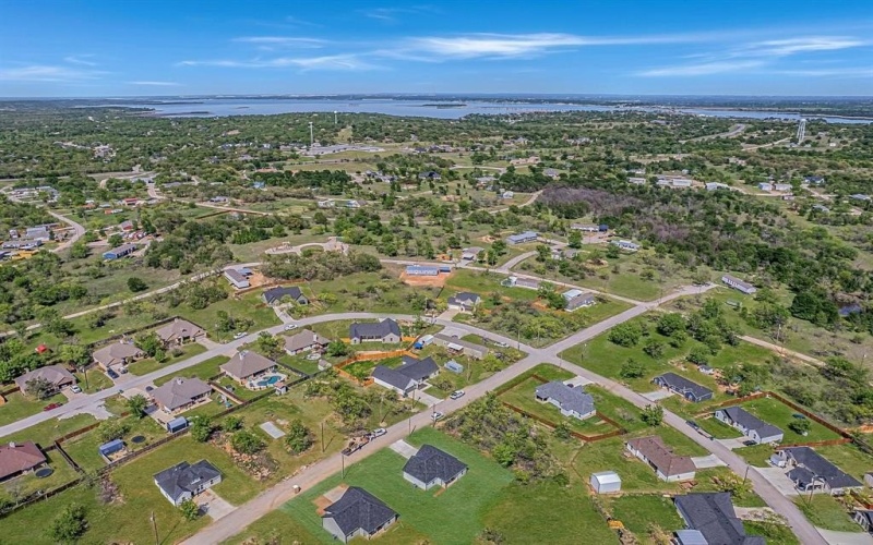 120 Brookview Drive, Bridgeport, TX 76426, 4 Bedrooms Bedrooms, ,2 BathroomsBathrooms,Residential,For Sale,120 Brookview Drive,0,21092242