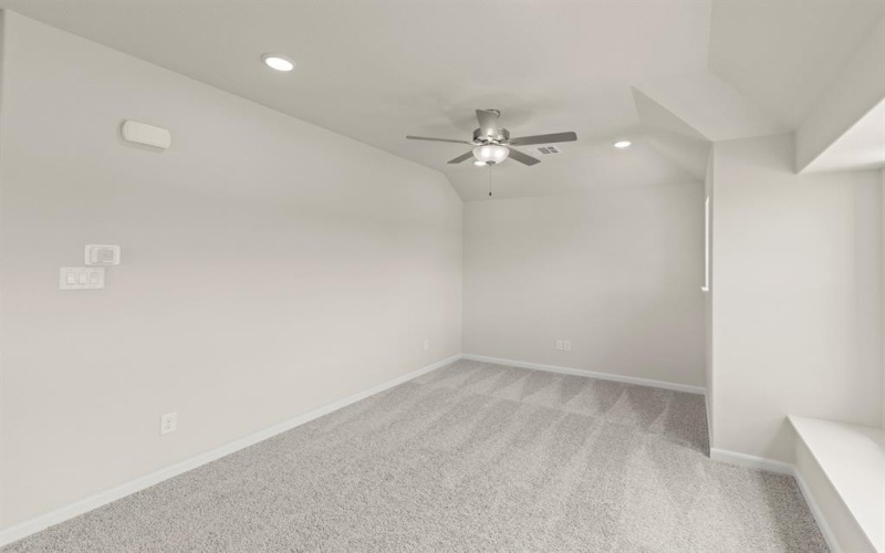 1732 Meadow Crest, Aubrey, TX 76227, 4 Bedrooms Bedrooms, ,2 BathroomsBathrooms,Residential,For Sale,1732 Meadow Crest,0,21092250