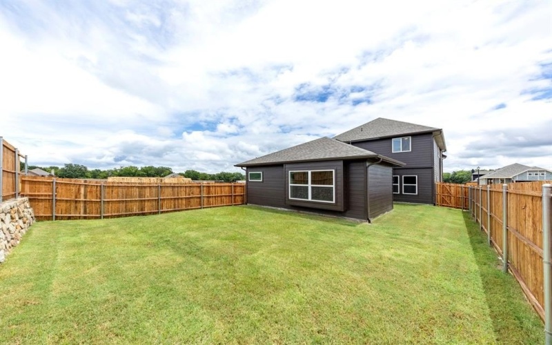 1732 Meadow Crest, Aubrey, TX 76227, 4 Bedrooms Bedrooms, ,2 BathroomsBathrooms,Residential,For Sale,1732 Meadow Crest,0,21092250