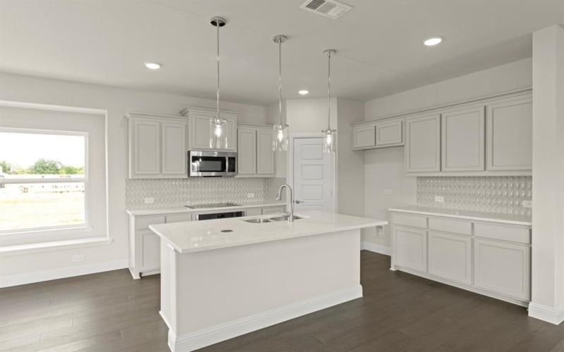 1732 Meadow Crest, Aubrey, TX 76227, 4 Bedrooms Bedrooms, ,2 BathroomsBathrooms,Residential,For Sale,1732 Meadow Crest,0,21092250