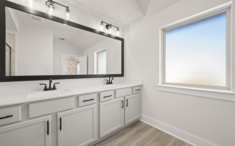 1206 Laurel Lane, Argyle, TX 76226, 3 Bedrooms Bedrooms, ,2 BathroomsBathrooms,Residential,For Sale,1206 Laurel Lane,0,21092371