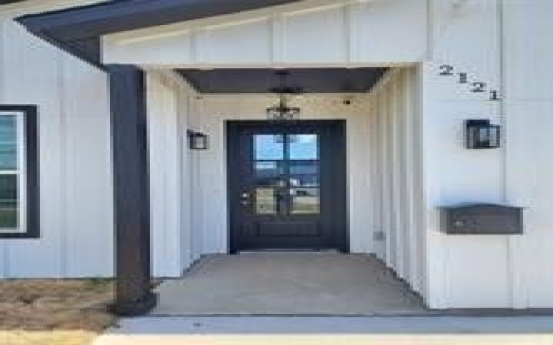 2121 S Edgewood Terrace, Fort Worth, TX 76105, 4 Habitaciones Habitaciones , ,2 BañosBaños,Residential,En Venta,2121 S Edgewood Terrace,0,21092492