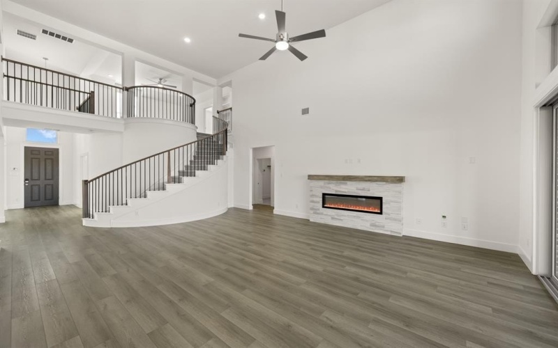 1811 Fannin Drive, Cedar Hill, TX 75104, 5 Habitaciones Habitaciones , ,3 BañosBaños,Residential,En Venta,1811 Fannin Drive,0,21092568