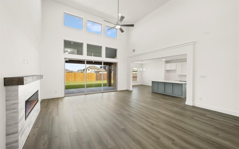 1811 Fannin Drive, Cedar Hill, TX 75104, 5 Habitaciones Habitaciones , ,3 BañosBaños,Residential,En Venta,1811 Fannin Drive,0,21092568