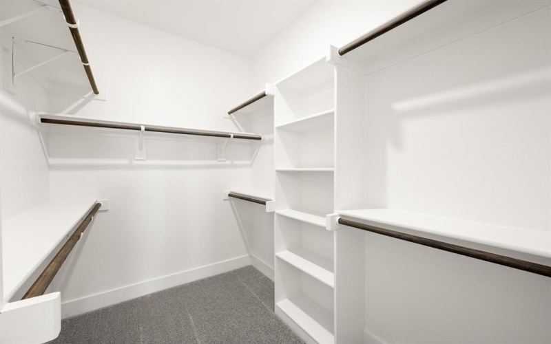 1811 Fannin Drive, Cedar Hill, TX 75104, 5 Habitaciones Habitaciones , ,3 BañosBaños,Residential,En Venta,1811 Fannin Drive,0,21092568