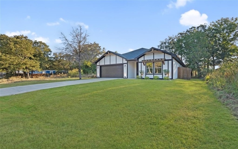 246 N Cherokee Shores Drive, Mabank, TX 75156, 3 Habitaciones Habitaciones , ,2 BañosBaños,Residential,En Venta,246 N Cherokee Shores Drive,0,21092623