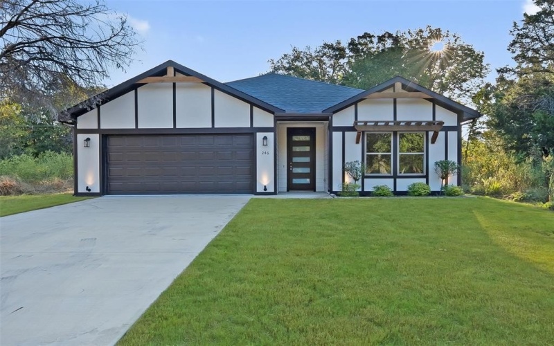 246 N Cherokee Shores Drive, Mabank, TX 75156, 3 Habitaciones Habitaciones , ,2 BañosBaños,Residential,En Venta,246 N Cherokee Shores Drive,0,21092623