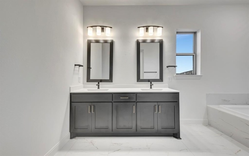 209 Twilight Way, Waxahachie, TX 75165, 3 Bedrooms Bedrooms, ,2 BathroomsBathrooms,Residential,For Sale,209 Twilight Way,0,21092748