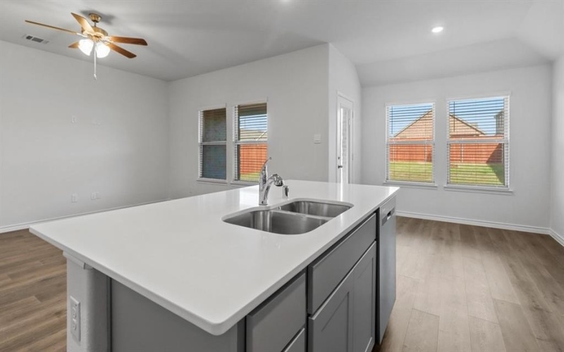 1909 Windy Banks Drive, Princeton, TX 75407, 3 Habitaciones Habitaciones , ,2 BañosBaños,Residential,En Venta,1909 Windy Banks Drive,0,21092808