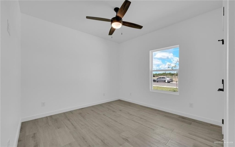 2117 Zinnia Street, Weslaco, TX 78596, 4 Habitaciones Habitaciones , ,2 BañosBaños,Residential,En Venta,2117 Zinnia Street,467849