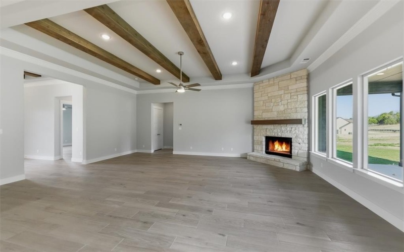 424 Texas Sage Trail, Weatherford, TX 76082, 3 Bedrooms Bedrooms, ,3 BathroomsBathrooms,Residential,For Sale,424 Texas Sage Trail,0,21092916