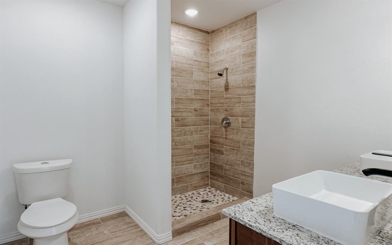 301 SW 6th Street, Kerens, TX 75144, 3 Habitaciones Habitaciones , ,2 BañosBaños,Residential,En Venta,301 SW 6th Street,0,21092997
