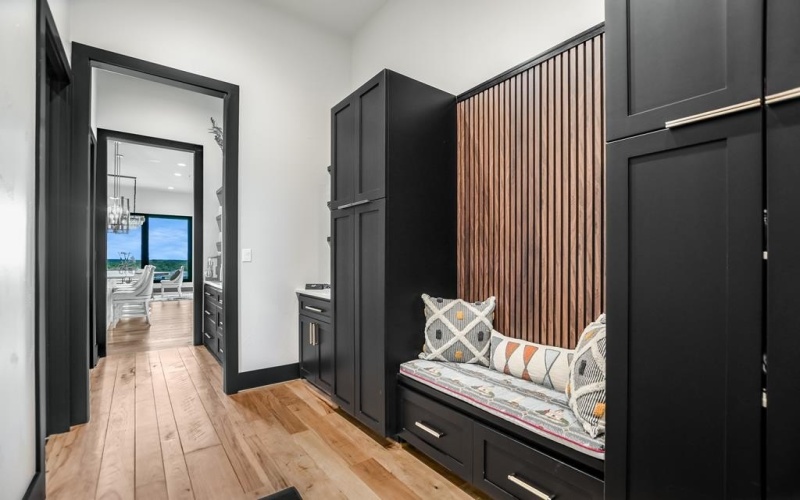 101 Shadow Mountain, Horseshoe Bay, TX 78657, 5 Habitaciones Habitaciones , ,6 BañosBaños,Residential,En Venta,101 Shadow Mountain,0,50086215