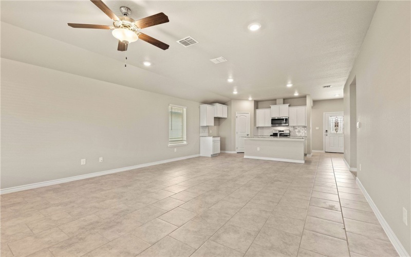 7906 Lariat Toss Drive, Corpus Christi, TX 78414, 4 Habitaciones Habitaciones , ,2 BañosBaños,Residential,En Venta,7906 Lariat Toss Drive,0,466540