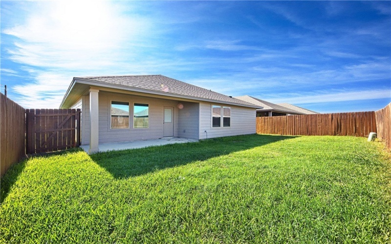 7906 Lariat Toss Drive, Corpus Christi, TX 78414, 4 Habitaciones Habitaciones , ,2 BañosBaños,Residential,En Venta,7906 Lariat Toss Drive,0,466540