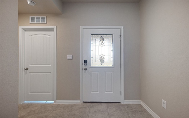 7906 Lariat Toss Drive, Corpus Christi, TX 78414, 4 Habitaciones Habitaciones , ,2 BañosBaños,Residential,En Venta,7906 Lariat Toss Drive,0,466540