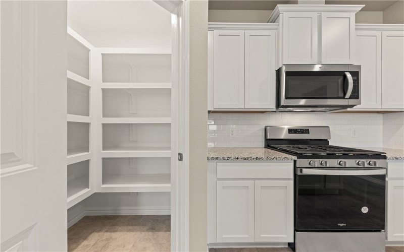 7906 Lariat Toss Drive, Corpus Christi, TX 78414, 4 Habitaciones Habitaciones , ,2 BañosBaños,Residential,En Venta,7906 Lariat Toss Drive,0,466540