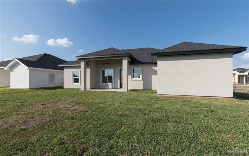 907 E 38th Street, San Juan, TX 78589, 3 Bedrooms Bedrooms, ,2 BathroomsBathrooms,Residential,For Sale,907 E 38th Street,0,483772