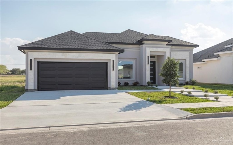 907 E 38th Street, San Juan, TX 78589, 3 Bedrooms Bedrooms, ,2 BathroomsBathrooms,Residential,For Sale,907 E 38th Street,0,483772