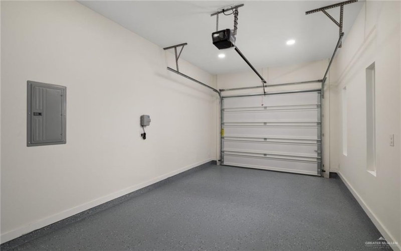 5905 N Rayo Del Sol Street, Edinburg, TX 78542, 3 Bedrooms Bedrooms, ,2 BathroomsBathrooms,Residential,For Sale,5905 N Rayo Del Sol Street,0,484017