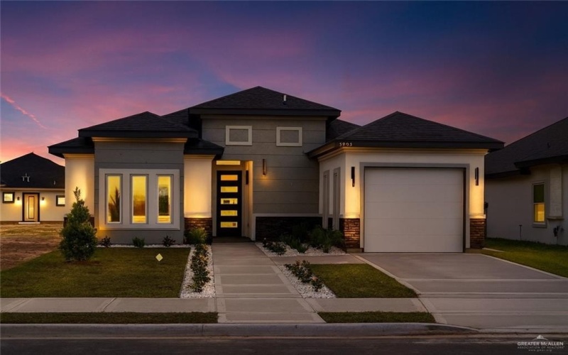 5905 N Rayo Del Sol Street, Edinburg, TX 78542, 3 Bedrooms Bedrooms, ,2 BathroomsBathrooms,Residential,For Sale,5905 N Rayo Del Sol Street,0,484017