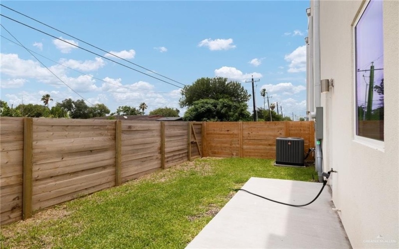 1202 N Lincoln Avenue, San Juan, TX 78589, 3 Bedrooms Bedrooms, ,2 BathroomsBathrooms,Residential,For Sale,1202 N Lincoln Avenue,462029