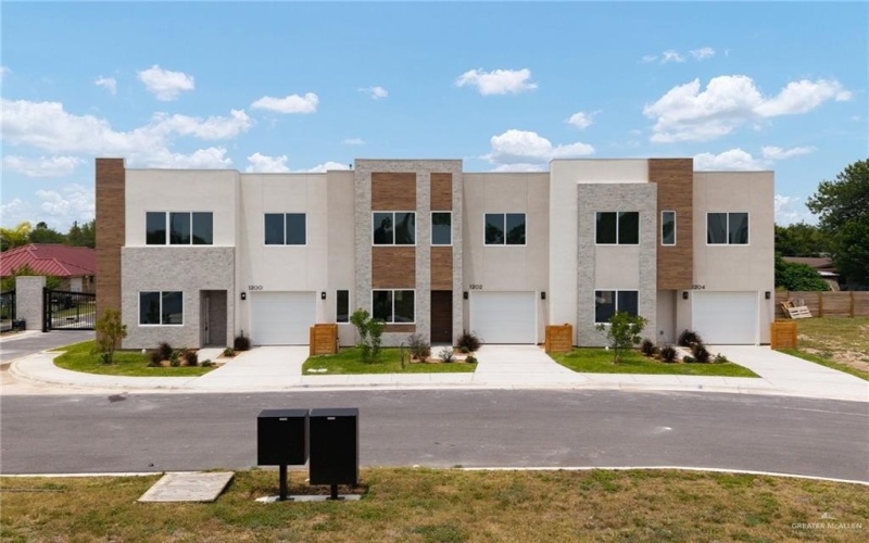 1202 N Lincoln Avenue, San Juan, TX 78589, 3 Bedrooms Bedrooms, ,2 BathroomsBathrooms,Residential,For Sale,1202 N Lincoln Avenue,462029