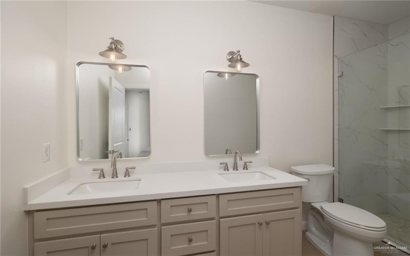 1202 N Lincoln Avenue, San Juan, TX 78589, 3 Bedrooms Bedrooms, ,2 BathroomsBathrooms,Residential,For Sale,1202 N Lincoln Avenue,462029