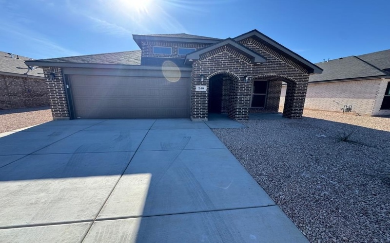 240 Trailblazer Ln, Odessa, TX 79765, 4 Bedrooms Bedrooms, ,2 BathroomsBathrooms,Other,For Sale,240 Trailblazer Ln,0,163870