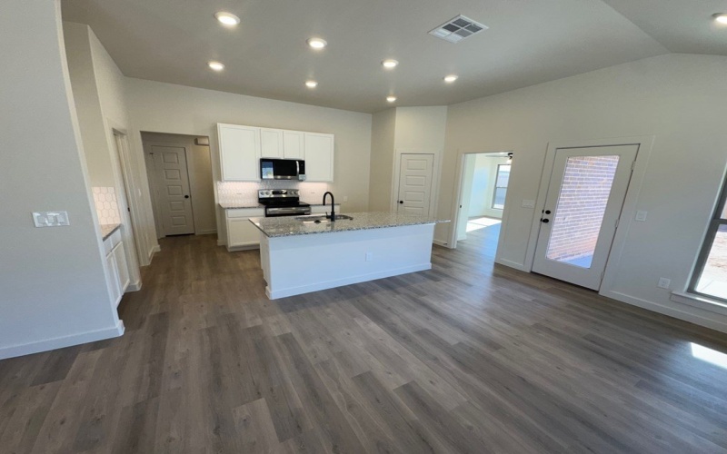 240 Trailblazer Ln, Odessa, TX 79765, 4 Bedrooms Bedrooms, ,2 BathroomsBathrooms,Other,For Sale,240 Trailblazer Ln,0,163870