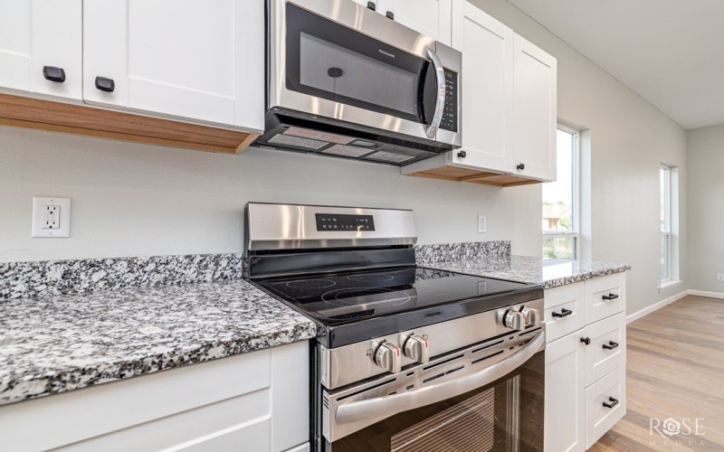 715 W 18th St, San Angelo, TX 76903, 3 Habitaciones Habitaciones , ,2 BañosBaños,Residential,En Venta,715 W 18th St,0,129486