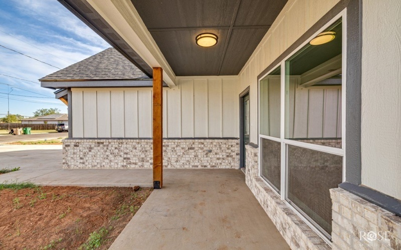 715 W 18th St, San Angelo, TX 76903, 3 Habitaciones Habitaciones , ,2 BañosBaños,Residential,En Venta,715 W 18th St,0,129486