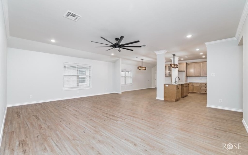 3130 Forest Hill Dr, San Angelo, TX 76904, 3 Habitaciones Habitaciones , ,2 BañosBaños,Residential,En Venta,3130 Forest Hill Dr,0,129487
