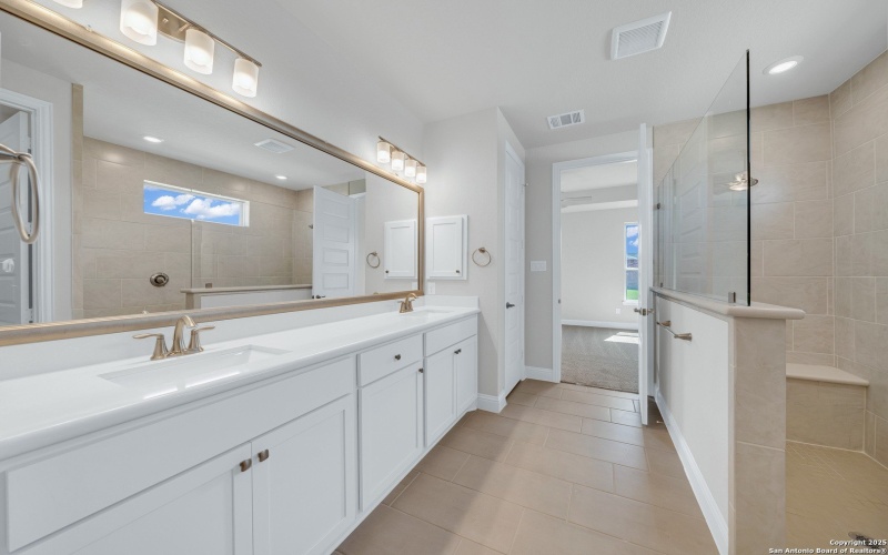 307 Canton Chase, Cibolo, TX 78108, 4 Habitaciones Habitaciones , ,3 BañosBaños,Residential,En Venta,307 Canton Chase,0,1815076