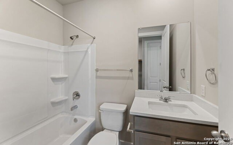 743 Langston Ln, New Braunfels, TX 78130, 4 Bedrooms Bedrooms, ,3 BathroomsBathrooms,Residential,For Sale,743 Langston Ln,0,1884567