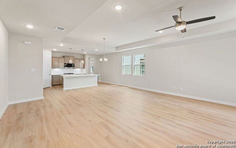 743 Langston Ln, New Braunfels, TX 78130, 4 Bedrooms Bedrooms, ,3 BathroomsBathrooms,Residential,For Sale,743 Langston Ln,0,1884567