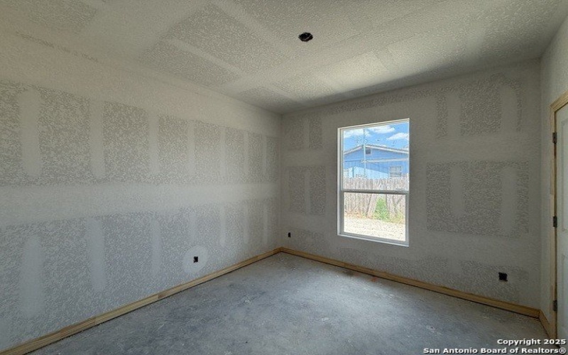 3274 N IH 35, Natalia, TX 78059, ,2 BathroomsBathrooms,Residential Multi Family,For Sale,3274 N IH 35,0,1909991