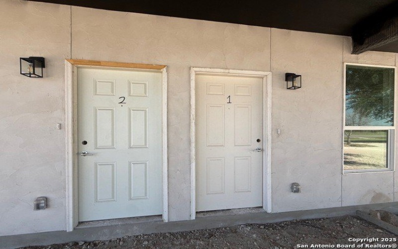 3274 N IH 35, Natalia, TX 78059, ,2 BathroomsBathrooms,Residential Multi Family,For Sale,3274 N IH 35,0,1909991