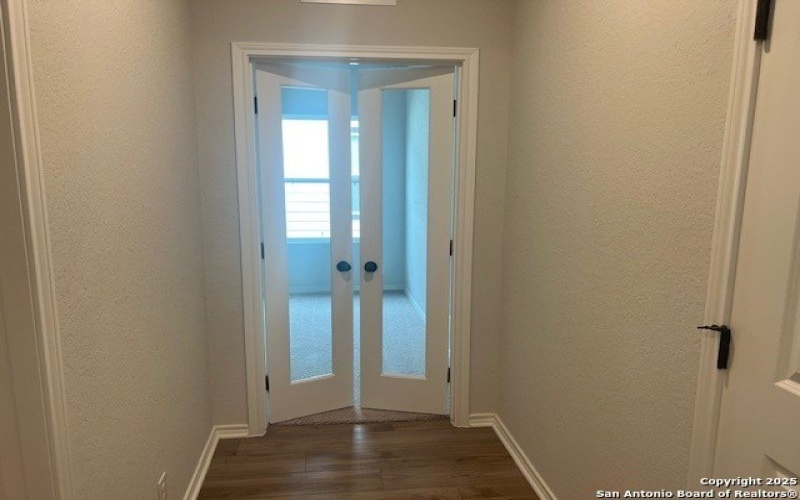 105 BEVERIDGE, Seguin, TX 78155, 3 Bedrooms Bedrooms, ,2 BathroomsBathrooms,Residential,For Sale,105 BEVERIDGE,0,1917440